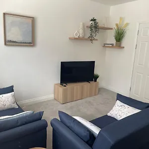  Apartment #1 - At 12 Story St United Kingdom