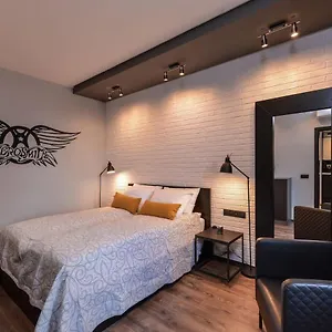  Apartment Dream - Rock'n'roll One Bedroom By Flat Mаnager Bulgaria