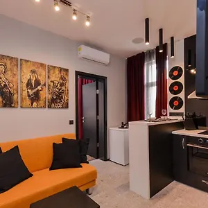  Apartment Dream - Rock'n'roll One Bedroom By Flat Mаnager Bulgaria